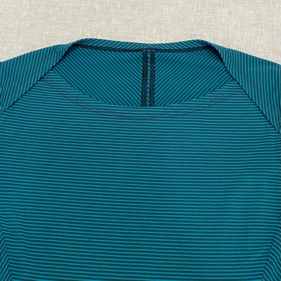 Lululemon Kanto Catch Me Long Sleeve Shirt Sz 10 Green Mini Pop Stripe Running - Picture 7 of 15